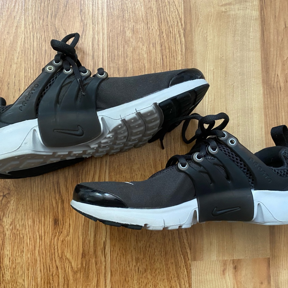 Nike Prestos